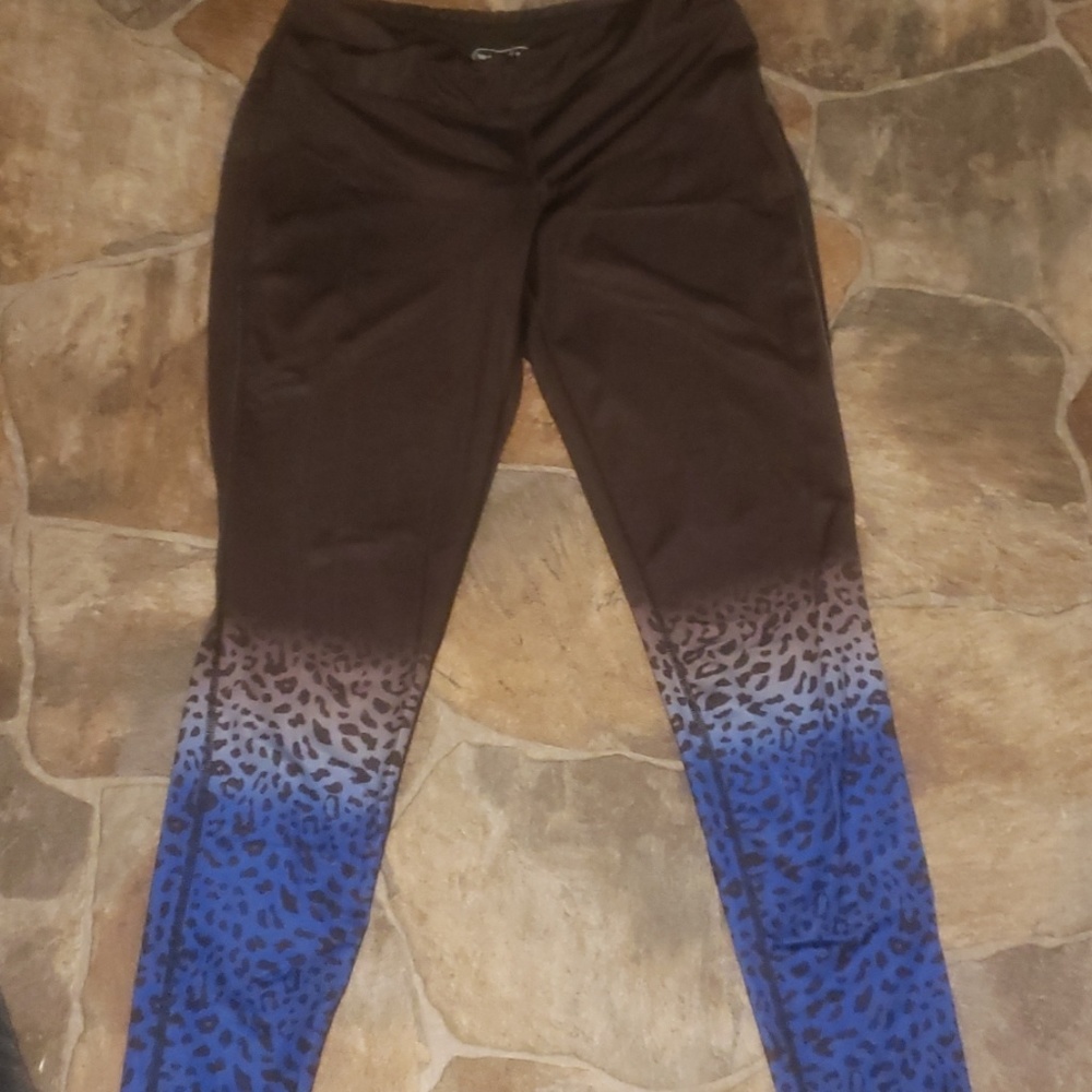 Workout pants